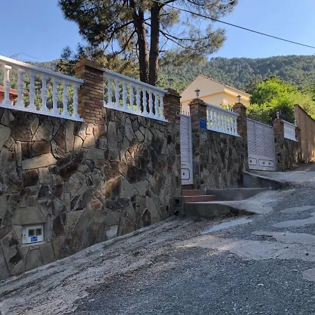 Chalet En El Corazon De La Sierra De Gredos, Pinar De La Atalaya-Tiemblo El Tiemblo Esterno foto